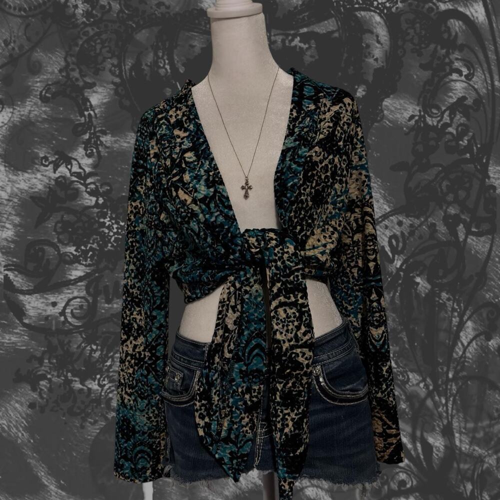 mixed blue ivory cream black animal print dark femme top